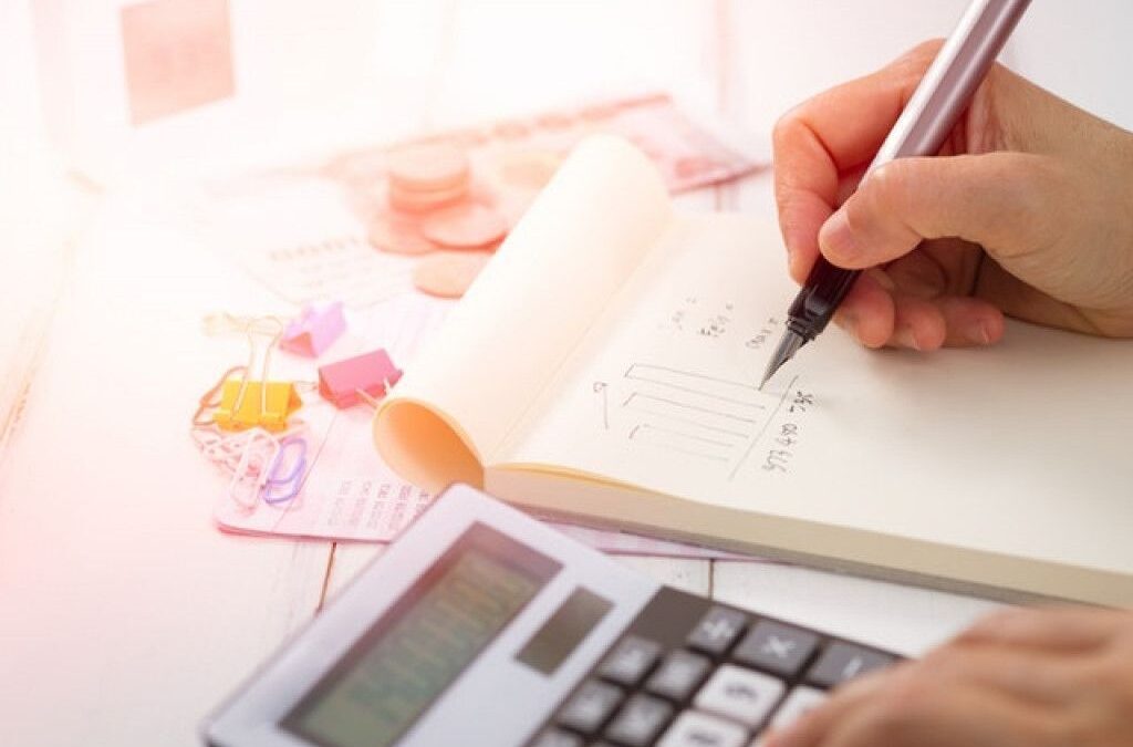 Calcul de Charges pour Auto-Entrepreneurs : Guide Complet